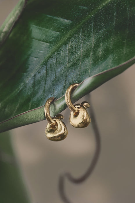 Sculptural Matte Drop Earrings curved detail