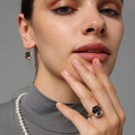 Bronze Earrings with Amethyst Crystal