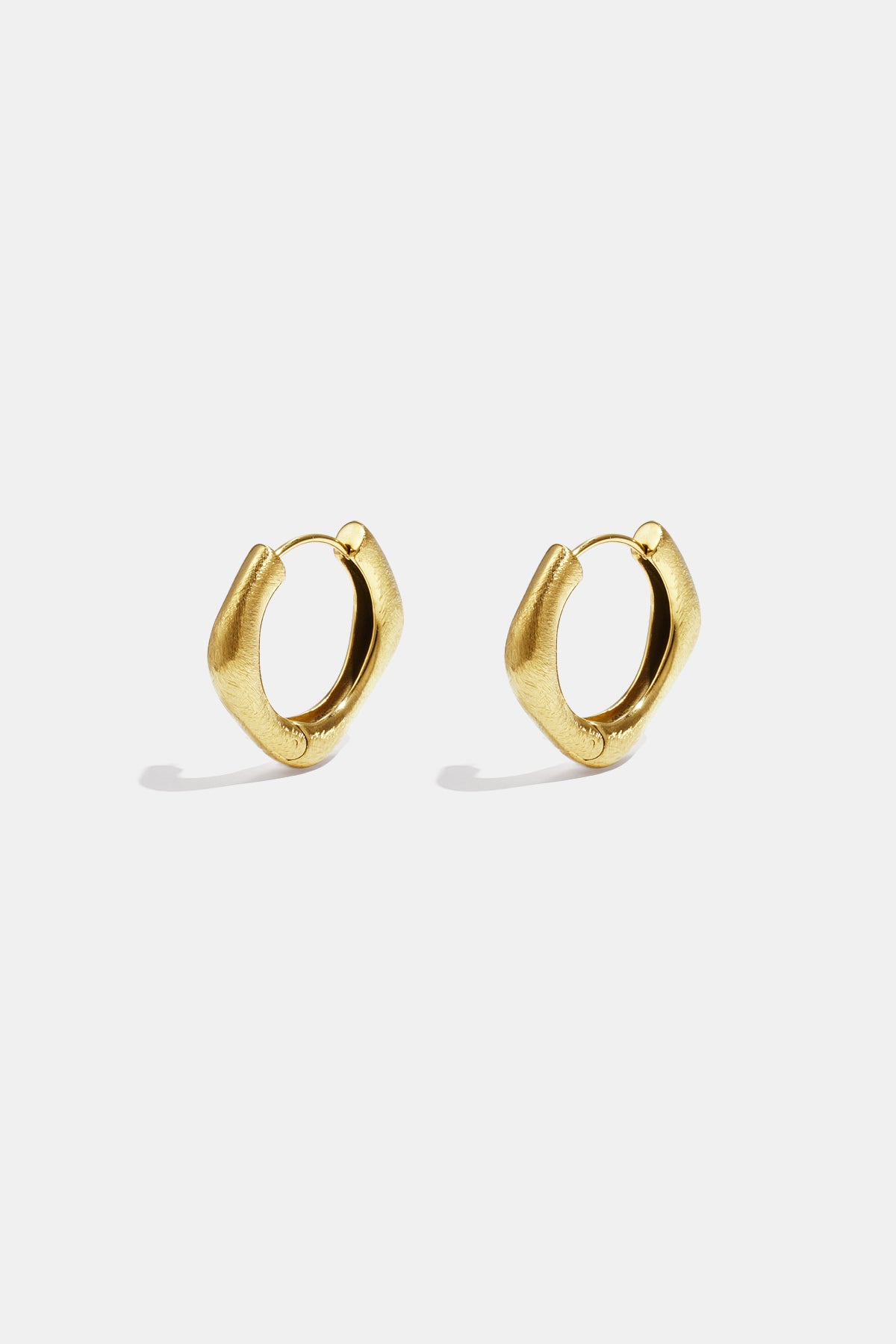 Hoop earrings with rounded edges and a square shape