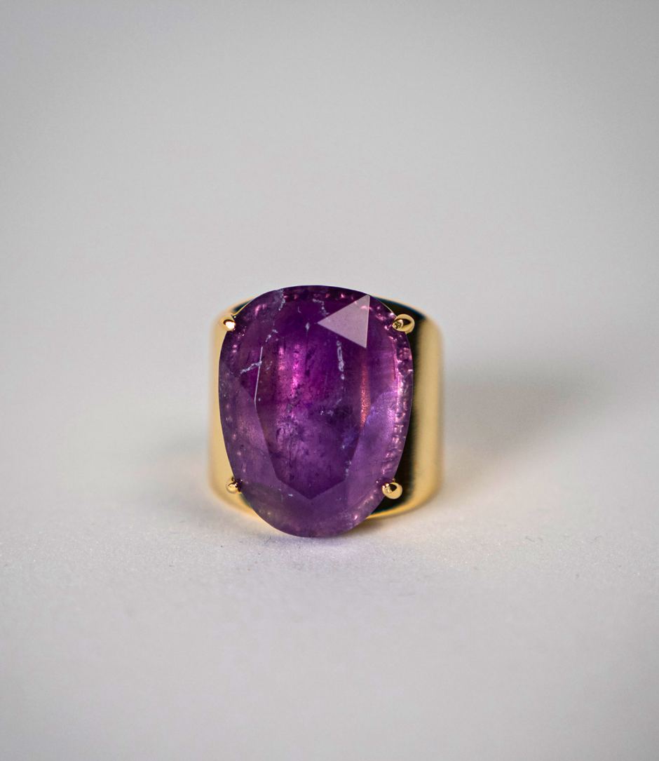 Adjustable Oval-Cut Natural Stone Ring in Gold-Plated Bronze