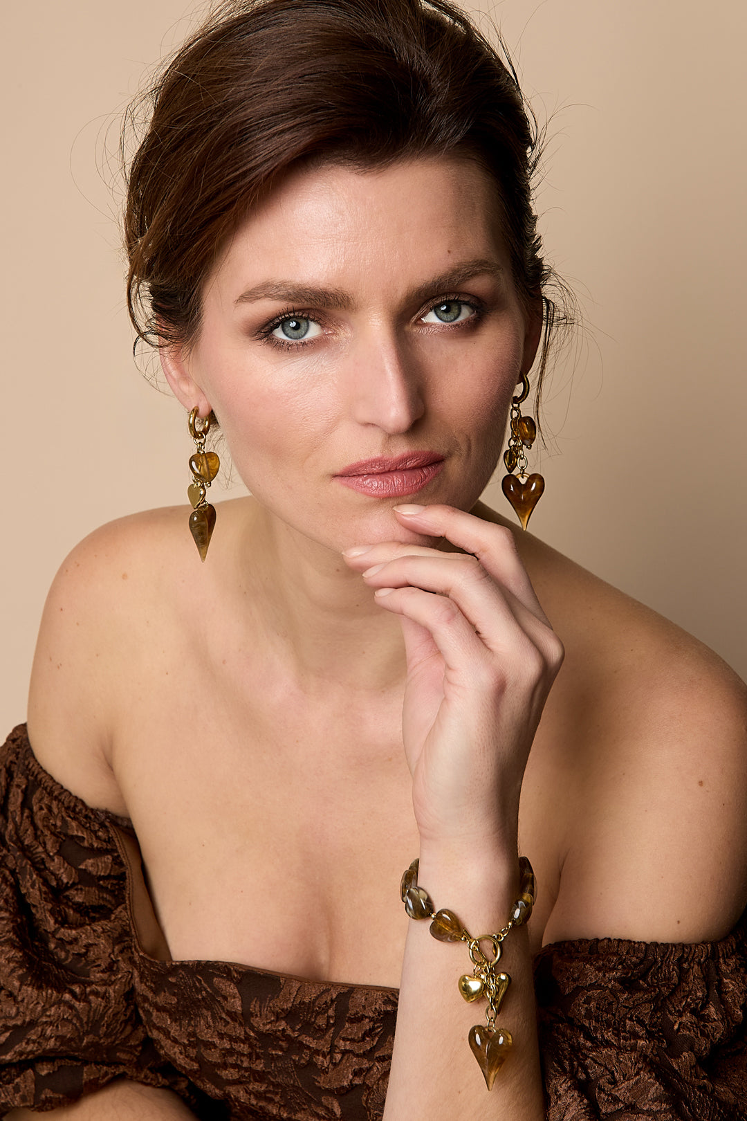 Heart Chain Drop Earrings chain detail