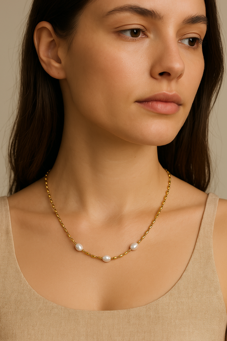 Gold-Plated Beaded Necklace with Freshwater Pearls