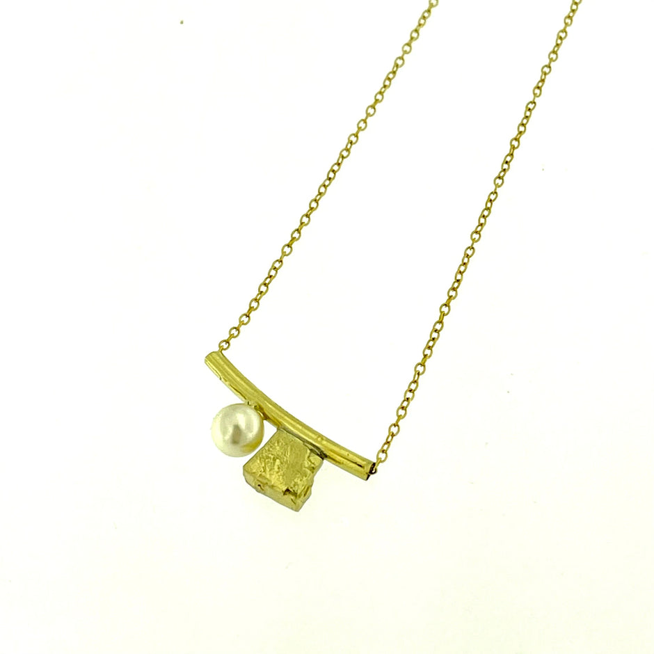 Bronze Bar Necklace with Natural Pearl