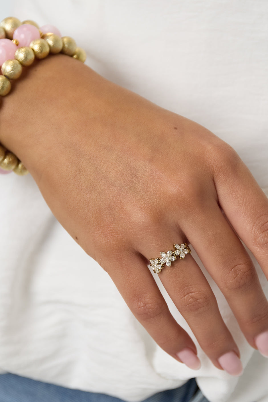 Ring with flowers and stones