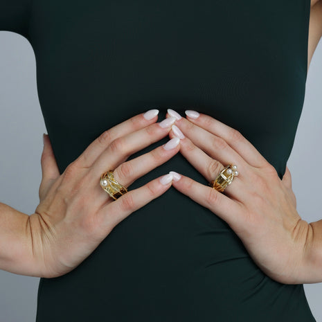 Kahlua Ring — Bronze with Creamrose Light Pearls