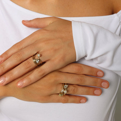 Stacy Bronze Stud Earrings with Natural Pearl