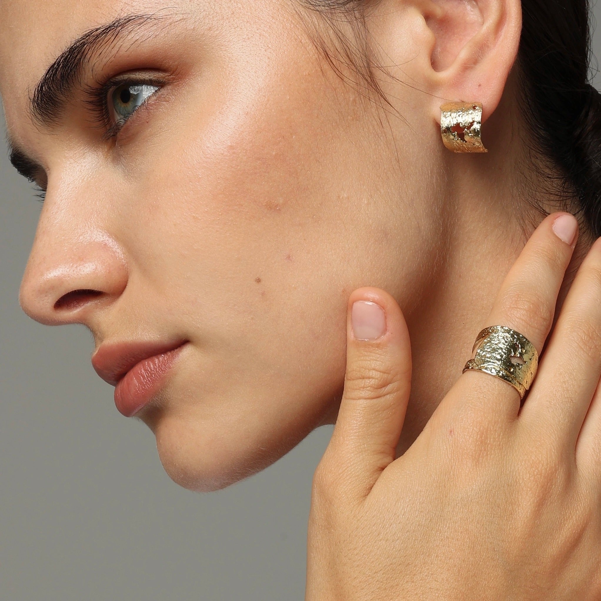 Coral Simple Ring