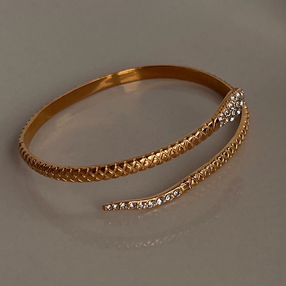 Gold-Plated Stainless Steel Bracelet with Zircon
