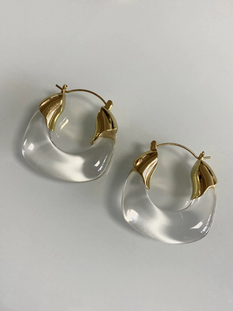 Gold-Plated Earrings with Sculptural Resin Curve