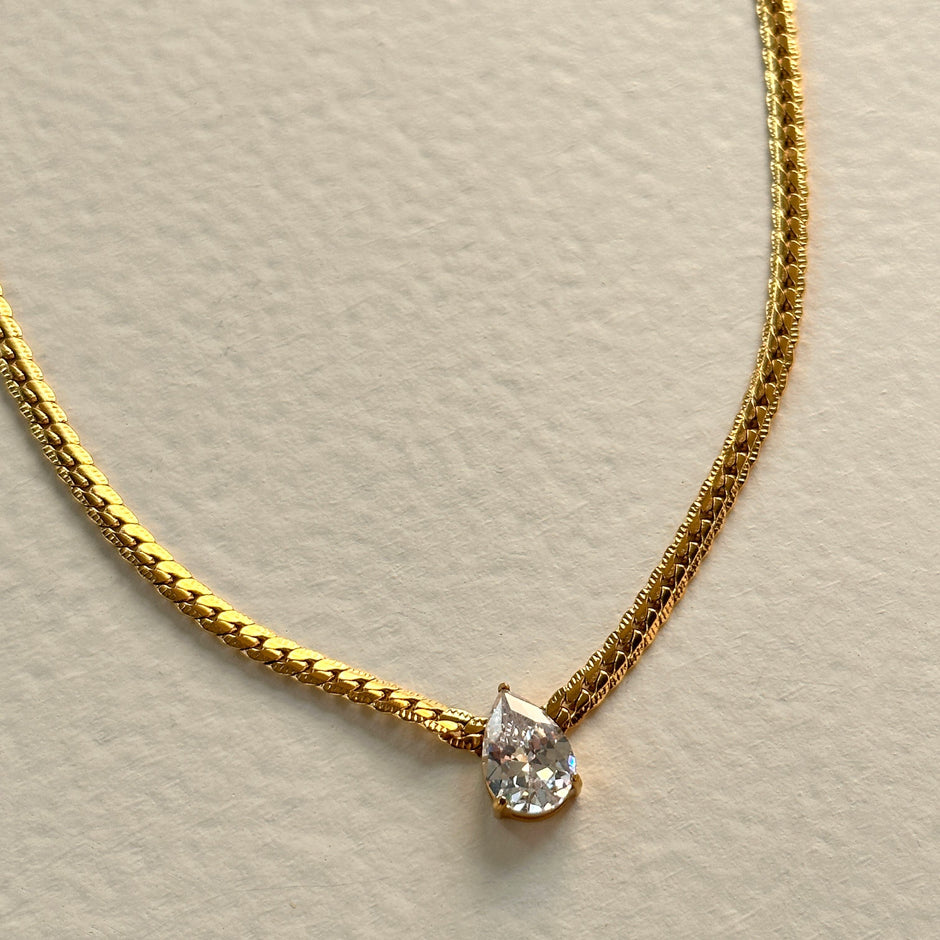 Gold-Plated Stainless Steel Necklace with Teardrop Zircon