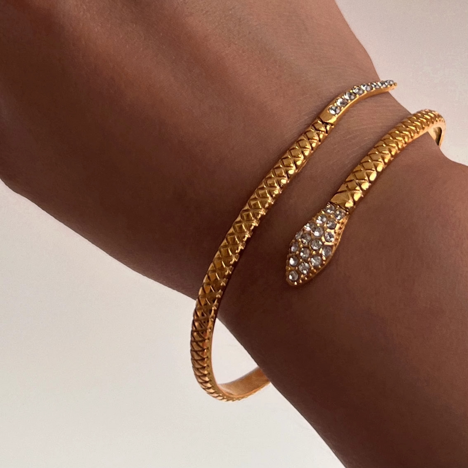 Gold-Plated Stainless Steel Bracelet with Zircon
