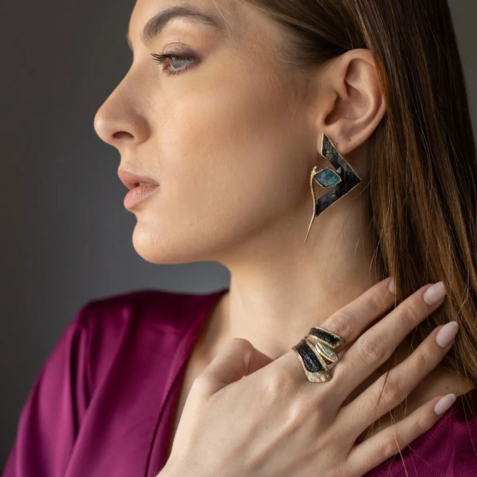 Geometric Bronze Earrings with Resin & Oxidized Detail – Black or Green