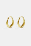Oval-shaped hoop earrings