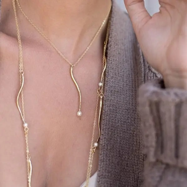 Short Twist Bronze Necklace with Natural Pearl