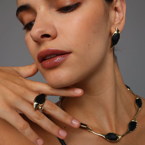 Cocoon Short Bronze Earrings with Black Resin